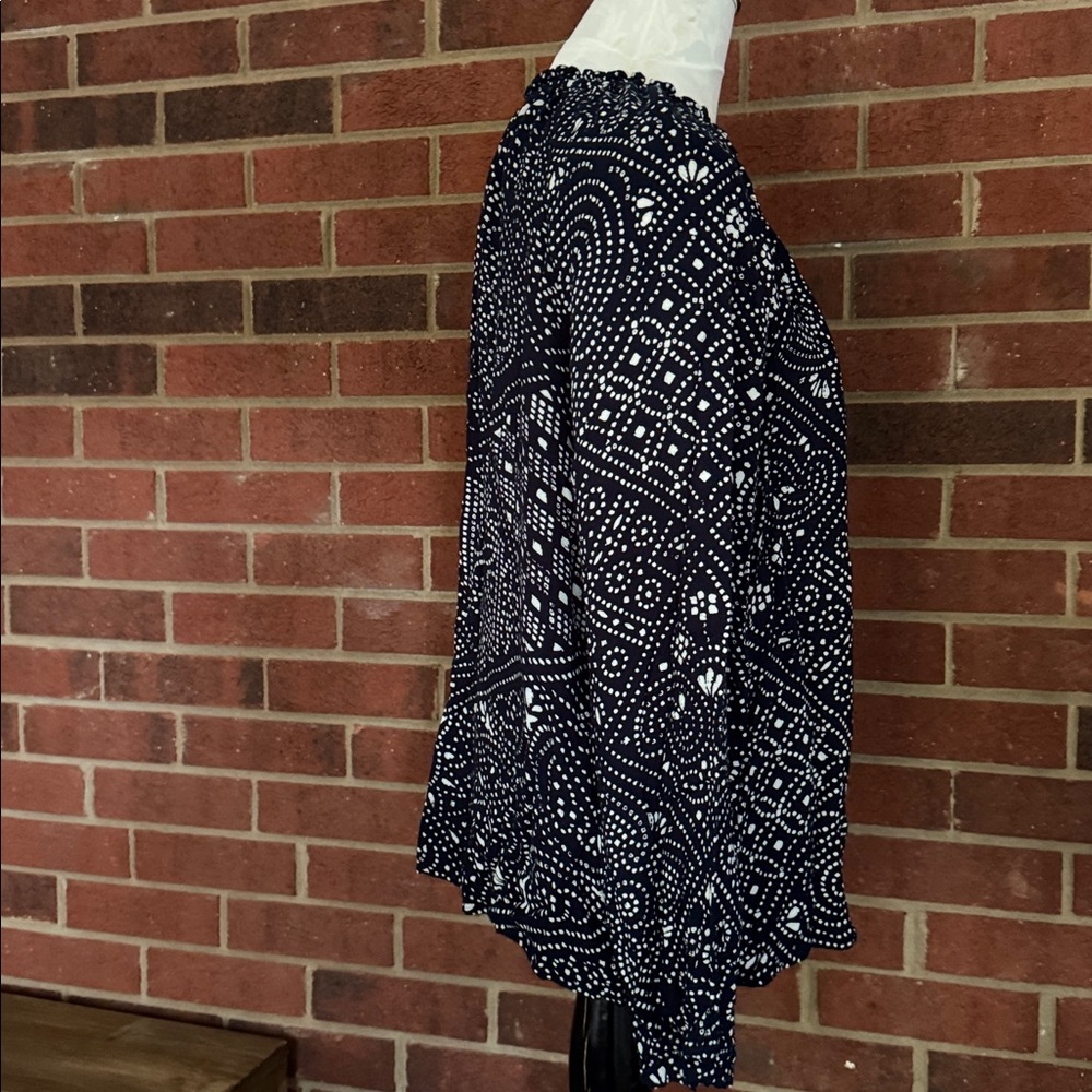 Lucky Brand Blue w/White Dot Pattern Long Sleeve Material Covered Button Down - Picture 3 of 8